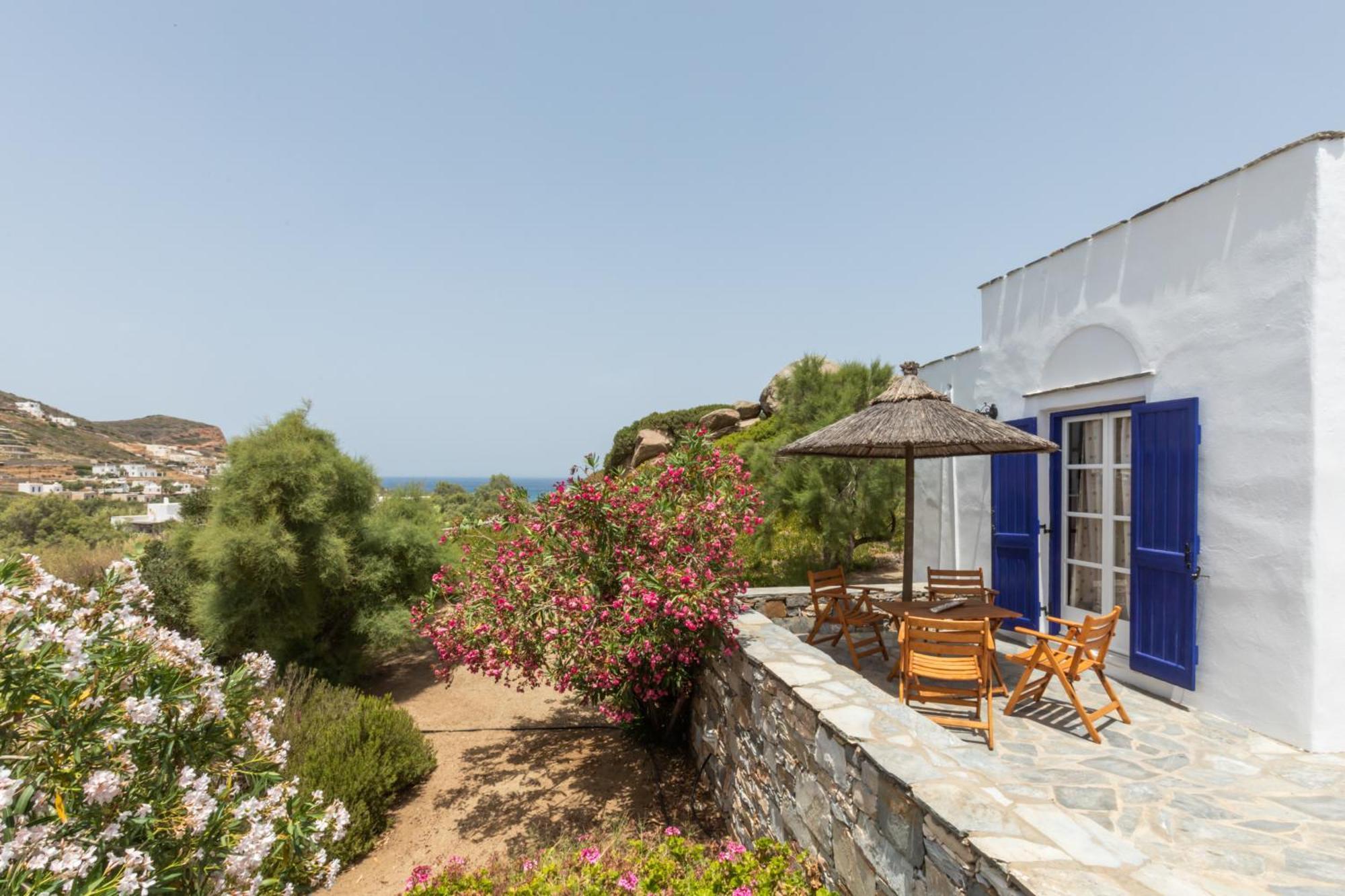Sunrock Suites Stelida  Buitenkant foto