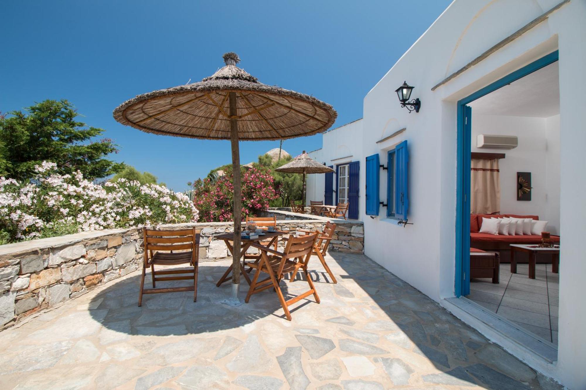 Sunrock Suites Stelida  Buitenkant foto